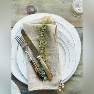 Anthropologie Glenna Dinner Plate (1). Brand New!